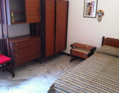 Appartamento In Zona Centrale A Due Passi Dal Mare