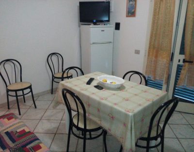 Bilocale A San Vincenzo Livorno 150 Mt. Dal Mare