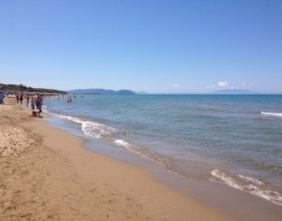 Bilocale A San Vincenzo Livorno 150 Mt. Dal Mare