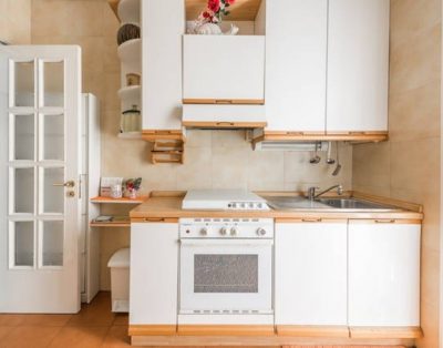 Appartamento A 100 Mt. Dal Policlinico E 300mt Stazione Bari