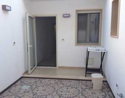 Casa Indipendente Piano Terra Quartiere Tranquillo