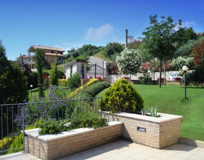 Appartamenti In Villa Con Posizione Panoramica Sul Mare