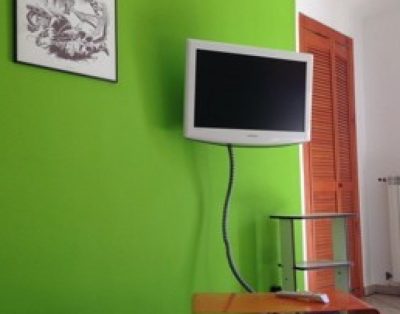 Luminoso Appartamento A 10 Minuti A Piedi Dal Centro