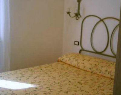 Central Just 30 M. From The Sea