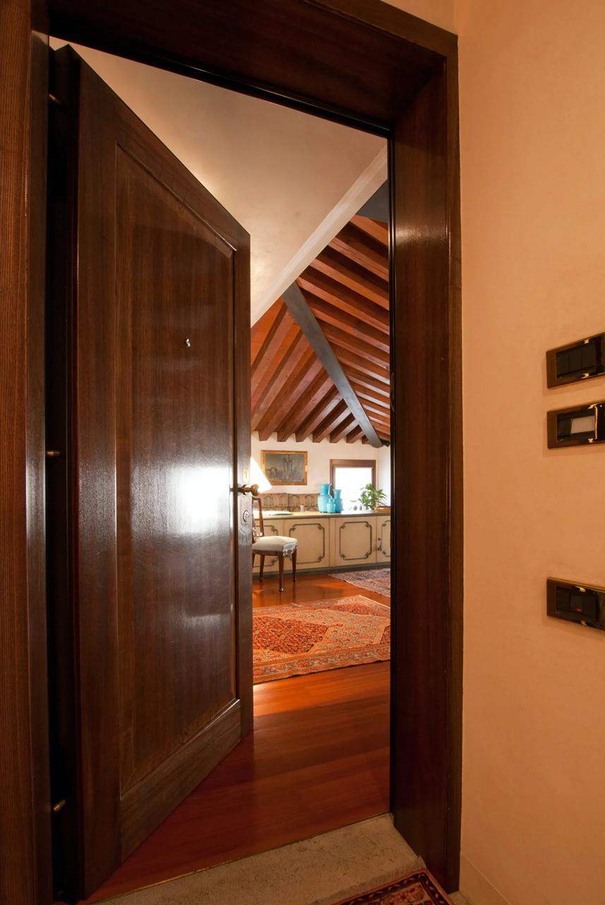 Apartment Deluxe Isola Di Mezzo