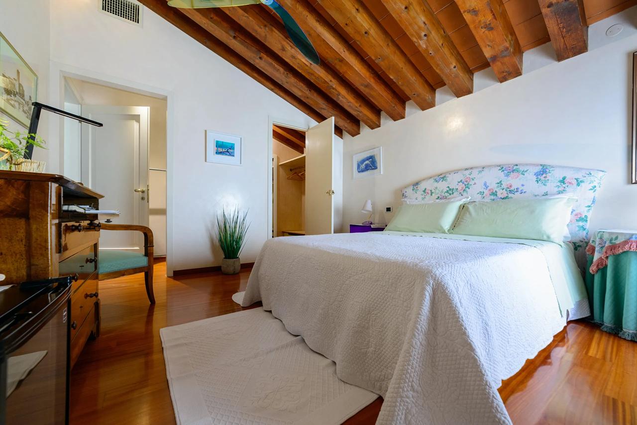 Apartment Deluxe Isola Di Mezzo